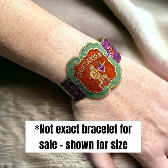 Vintage Brass Hand Painted TAURUS Zodiac Cuff Bracelet Astrology - Picture 9 of 10